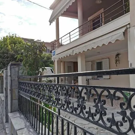 Villa Hop Into Meteora's Family Casa Kalampaka