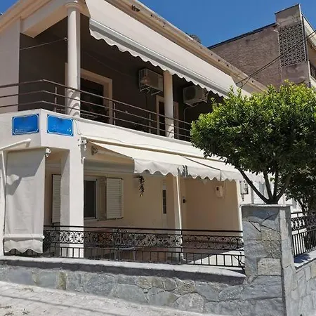 Hop Into Meteora's Family Casa