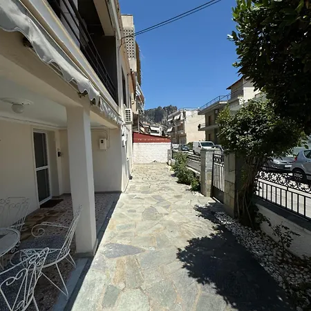 Вилла Hop Into Meteora's Family Casa
