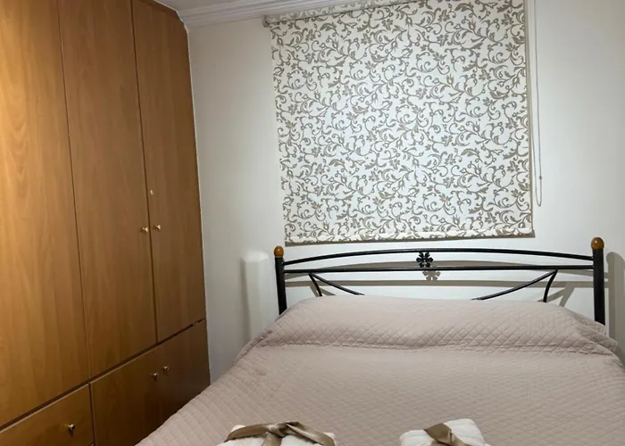 Hop Into Meteora's Family Casa * Kalambaka