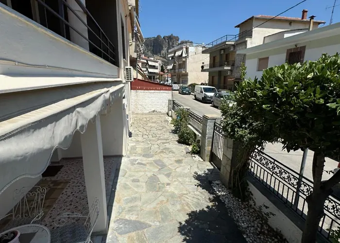 Hop Into Meteora's Family Casa Villa *